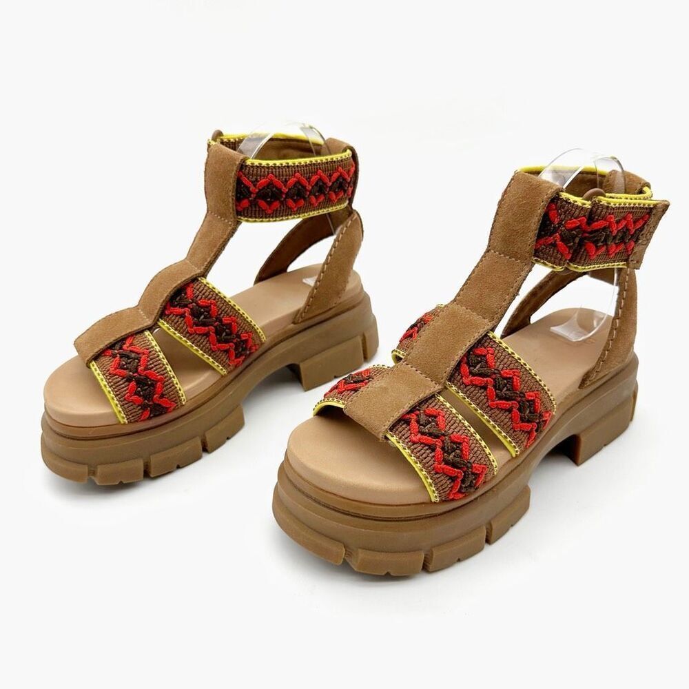 UGG Ashton Heritage Ankle Strap Lug Heel Chunky Sandals Size 7 Crochet Brown Red